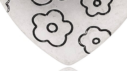 love amour charm black