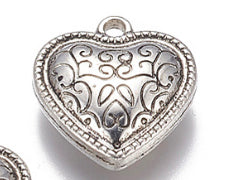 antique hearts charm 1st
